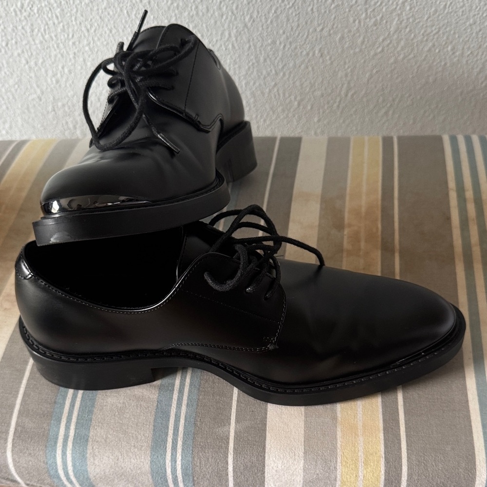 Zara Black Men's Oxfords